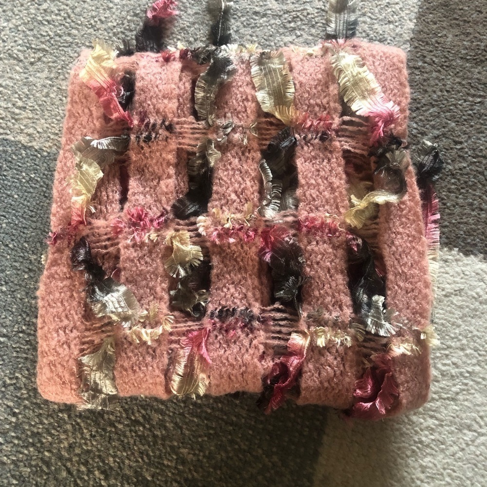 PRIMO Filo Italia Fringed Scarf​